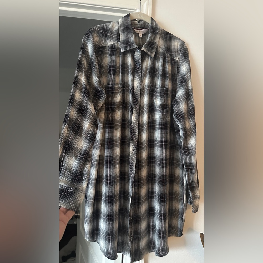 NWOT Tunic Length Long Sleeve Shirt